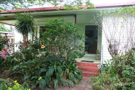 54 Collinson St, Westcourt, QLD 4870