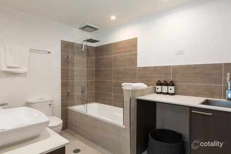 Property photo of 2/125 Indooroopilly Road Taringa QLD 4068