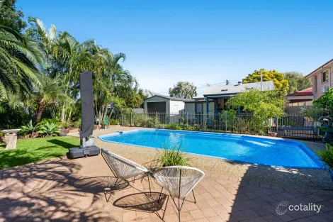 Property photo of 15 Allen Street Wynnum QLD 4178