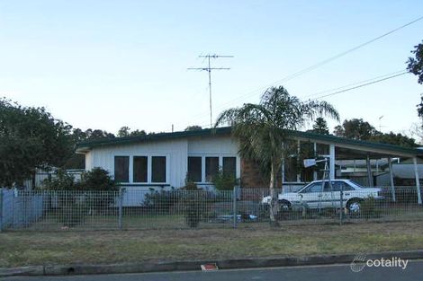 Property photo of 16 Nauru Crescent Lethbridge Park NSW 2770
