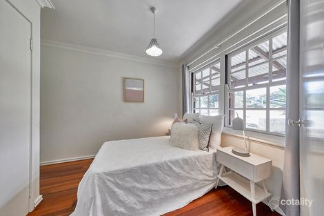 Property photo of 6 Greig Court Marmion WA 6020