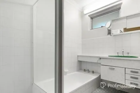 Property photo of 14 Durham Way Forrestfield WA 6058