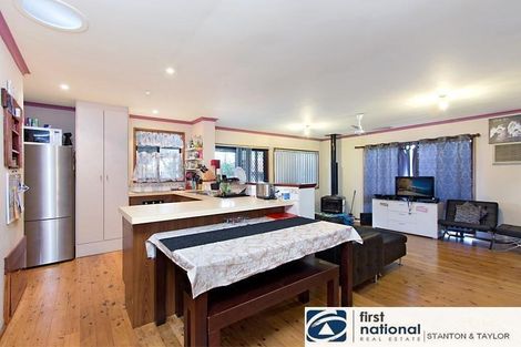 Property photo of 32 Carlyle Crescent Cambridge Gardens NSW 2747