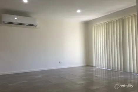 Property photo of 22 Percy Earl Crescent Pimpama QLD 4209