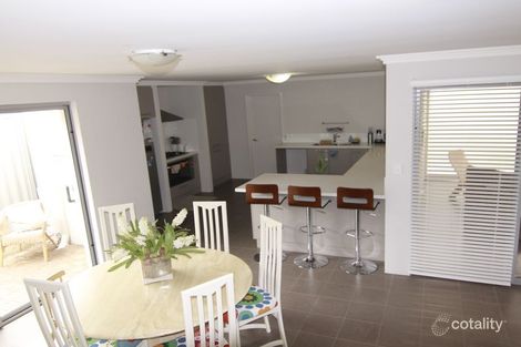 Property photo of 8 Keble Lane Piara Waters WA 6112