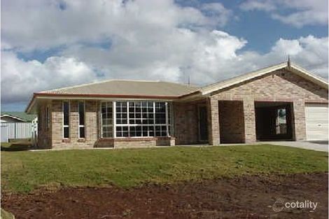 5 Emma Dr, Kearneys Spring, QLD 4350