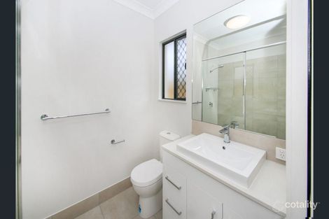 Property photo of 16 Headsail Drive Trinity Beach QLD 4879