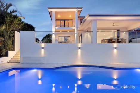 30 Moana Park Ave, Broadbeach Waters, QLD 4218