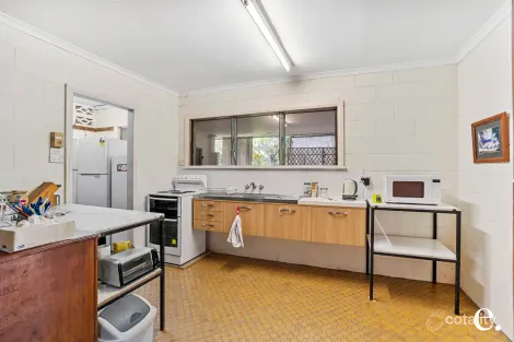 Property photo of 11 Kenneally Road Mareeba QLD 4880