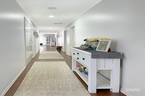 Property photo of 6 Weebar Road Drouin VIC 3818