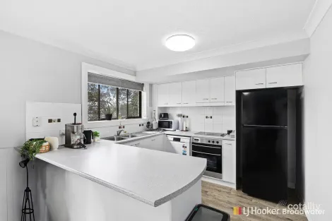 Property photo of 2/15 Burrows Street Biggera Waters QLD 4216