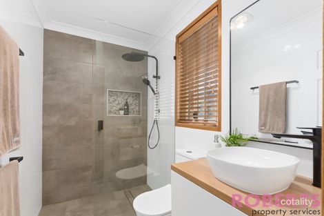 Property photo of 20 Prosser Close Tarrawanna NSW 2518