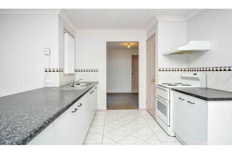 Property photo of 11 Sutton Court Parkwood QLD 4214