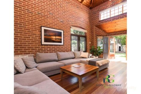 Property photo of 33 Bedford Street East Fremantle WA 6158