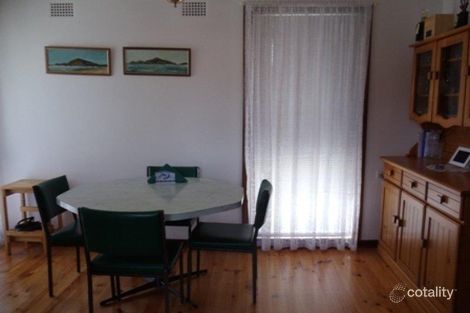 Property photo of 7 Gossamer Place Macquarie Fields NSW 2564