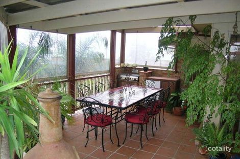 Property photo of 4 Nauru Court Berwick VIC 3806