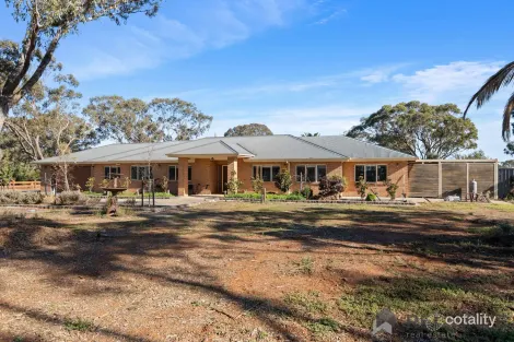 Property photo of 9 Grey Box Drive Strathtulloh VIC 3338