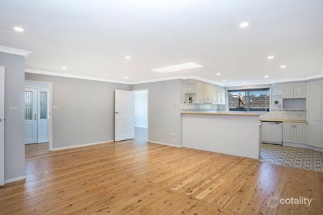 Property photo of 31 Macgregor Street Wyoming NSW 2250