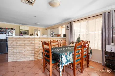 Property photo of 37 Hefron Circle Somerville WA 6430