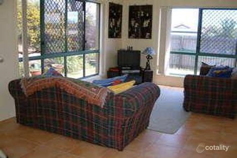 Property photo of 1 Red Pine Court Calamvale QLD 4116