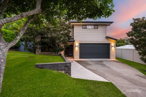 Property photo of 6 Jacabina Court Banora Point NSW 2486