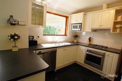 Property photo of 16 Topaz Drive Flagstaff Hill SA 5159
