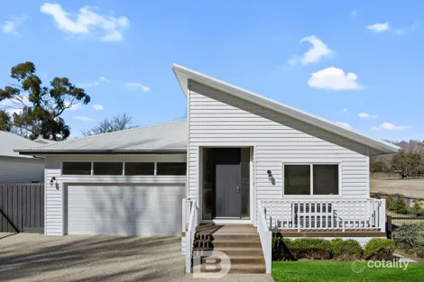 Property photo of 6 Davy Street Woodend VIC 3442