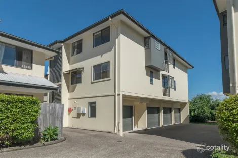 Property photo of 6/34 Douglas Street Greenslopes QLD 4120