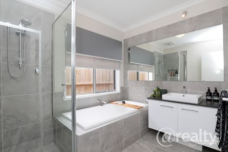 Property photo of 31 Brookside Drive Wyndham Vale VIC 3024