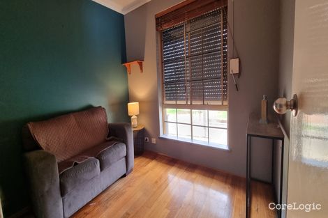 Property photo of 8 Radford Place Bellevue WA 6056