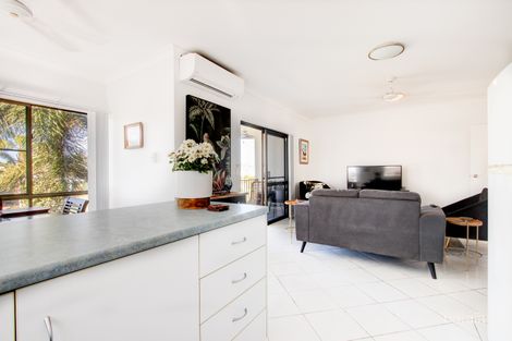 Property photo of 4/27 Holland Street Wongaling Beach QLD 4852