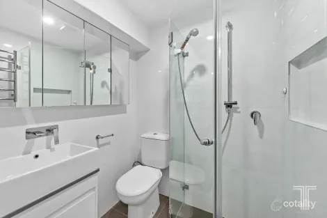 Property photo of 14 Jilloong Street Mansfield QLD 4122