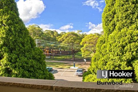Property photo of 15/10-12 Park Avenue Burwood NSW 2134