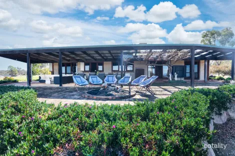 354 Cemetery Rd, Eldorado, VIC 3746