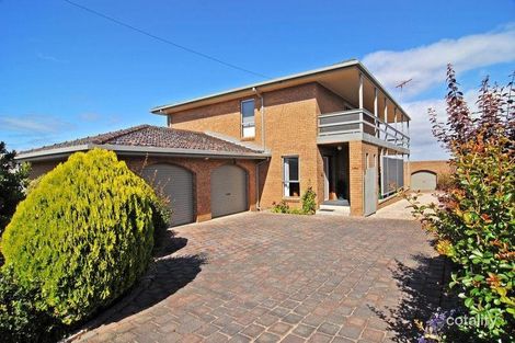 Property photo of 10 Loupe Crescent Leopold VIC 3224