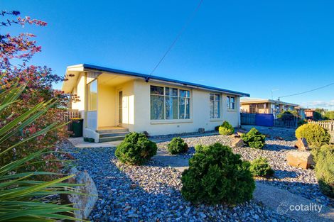 Property photo of 17 College Court Devonport TAS 7310