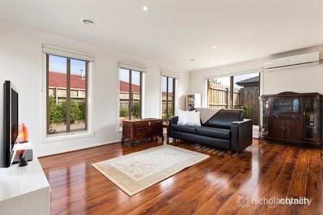 Property photo of 4/7B Warrenwood Place Langwarrin VIC 3910