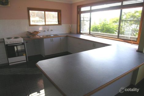 Property photo of 27 Albert Street Wagstaffe NSW 2257