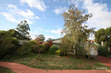 11 Hamilton Cres, Aberfoyle Park, SA 5159