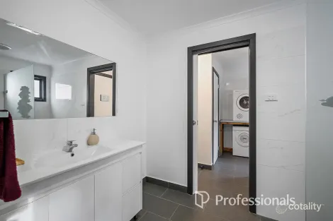 Property photo of 36A Spring Street Mount Evelyn VIC 3796