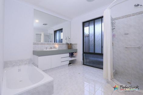 Property photo of 26 Rayner Drive Landsdale WA 6065