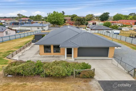 52 Douglas St, Beaconsfield, TAS 7270