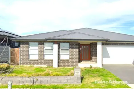 12 CORELLA AVE, ORAN PARK, NSW 2570
