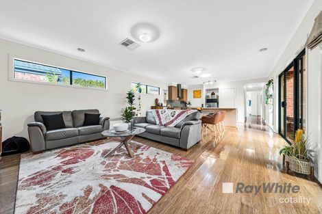 Property photo of 9 Prosperity Avenue Cranbourne North VIC 3977