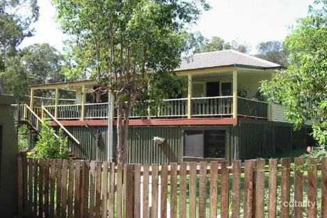 Property photo of 2 Kalara Street Macleay Island QLD 4184