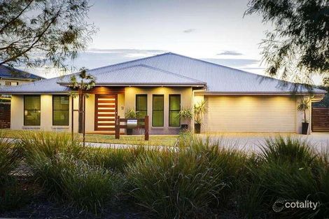 125 Santa Monica Dr, Augustine Heights, QLD 4300