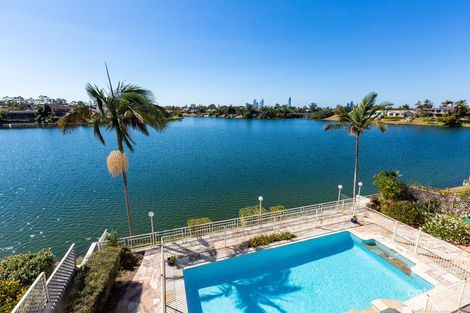 Property photo of 25 Cabana Boulevard Benowa QLD 4217