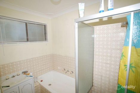 Property photo of 5 Margot Avenue Gorokan NSW 2263