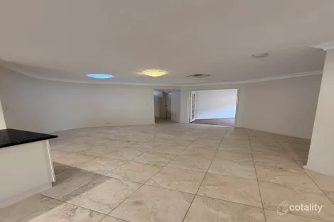Property photo of 17 Meadowbrook Boulevard Dianella WA 6059