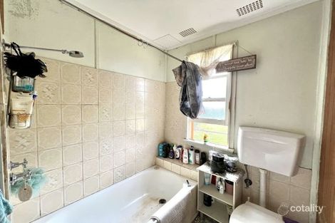 Property photo of 32 Alcheringa Street Dubbo NSW 2830